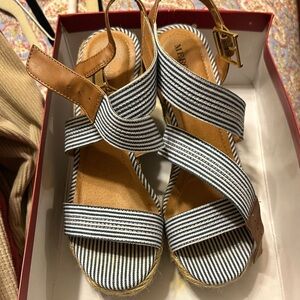 Merona Navy and Tan Striped Espadrille Wedge Sandals